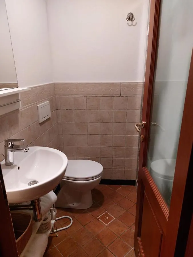 Hotel A cà di Bafirussi Vernazza 0*,